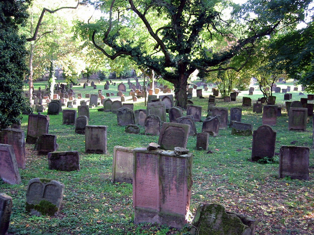 Heiliger Sand — ältester jüdischer Friedhof Europas, UNESCO-Welterbe